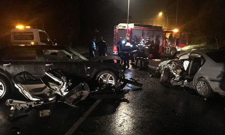 Seis heridos en una colisión frontal entre dos vehículos registrada esta noche en la avenida de Castilla-La Mancha