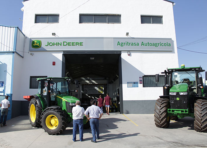 Jornada de puertas abiertas de Agritrasa Autoagrícola en Torredonjimeno (Jaén)