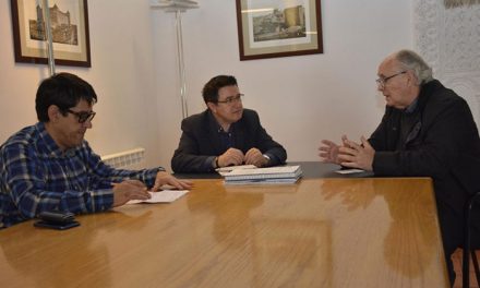 El Ayuntamiento y la Federación de Cooperativas de Viviendas se marcan como prioridad hacer vivienda asequible en Toledo