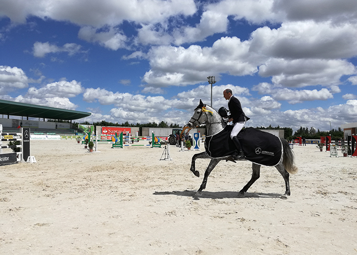 Autokrator Mercedes-Benz patrocina la Competición de Salto Nacional 5* en Toledo