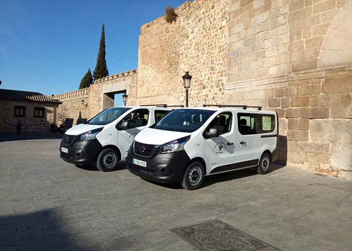El Ayuntamiento incorpora dos nuevas furgonetas al parque móvil y renueva otras cinco para la gestión de trabajos municipales