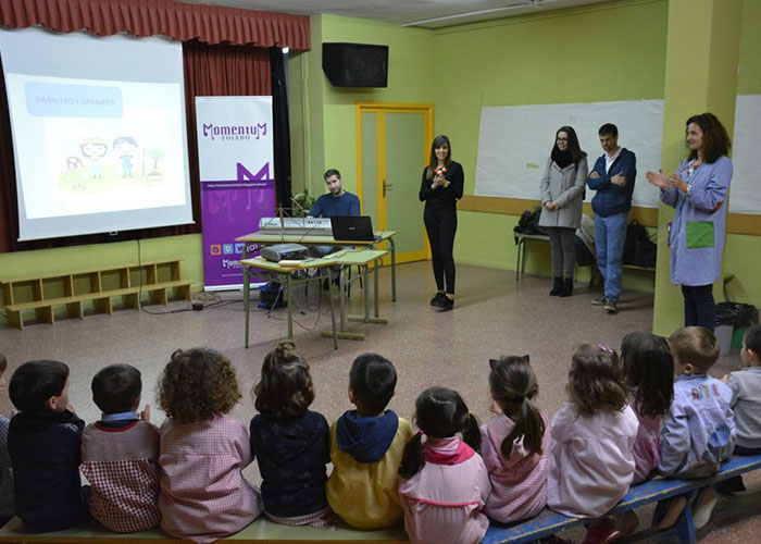 El Ayuntamiento ofrece conciertos didácticos en distintos colegios de la ciudad para acercar la música a los escolares