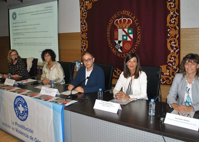 El equipo de Gobierno destaca la importancia de abordar la prostitución y la trata de personas como violencia machista